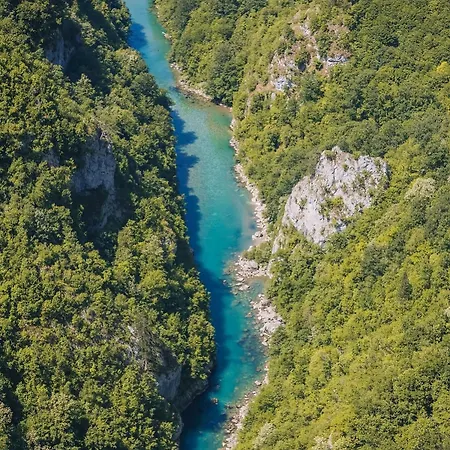 Kemping Canyon-view Rafting Retreat Foca